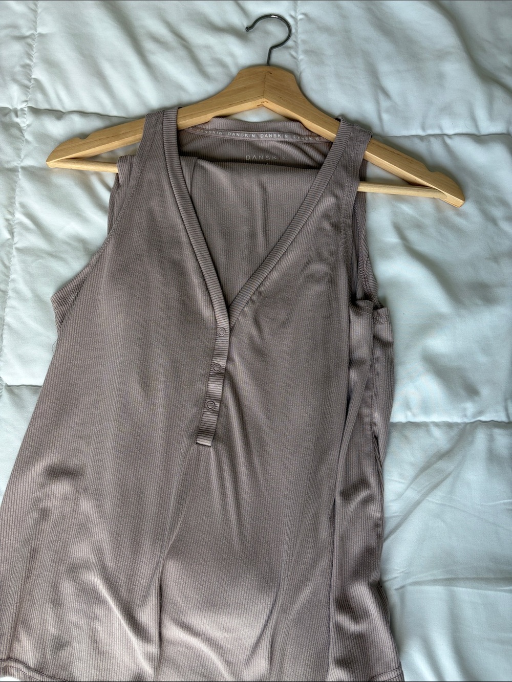Danskin Taupe/Greige/Mushroom/Purple Ribbed Matching Sleep Set